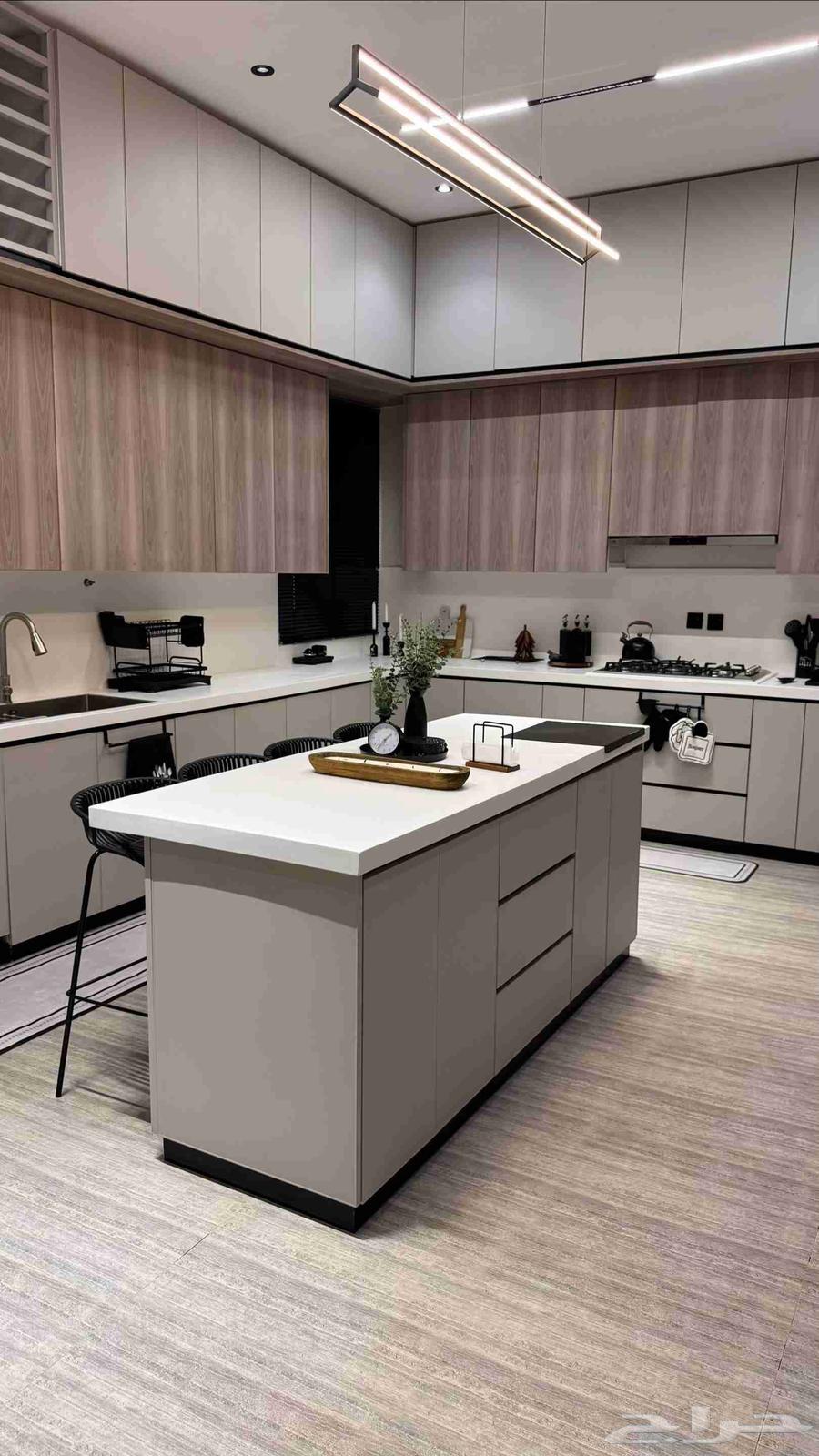 فني المنيوم64216462678274110