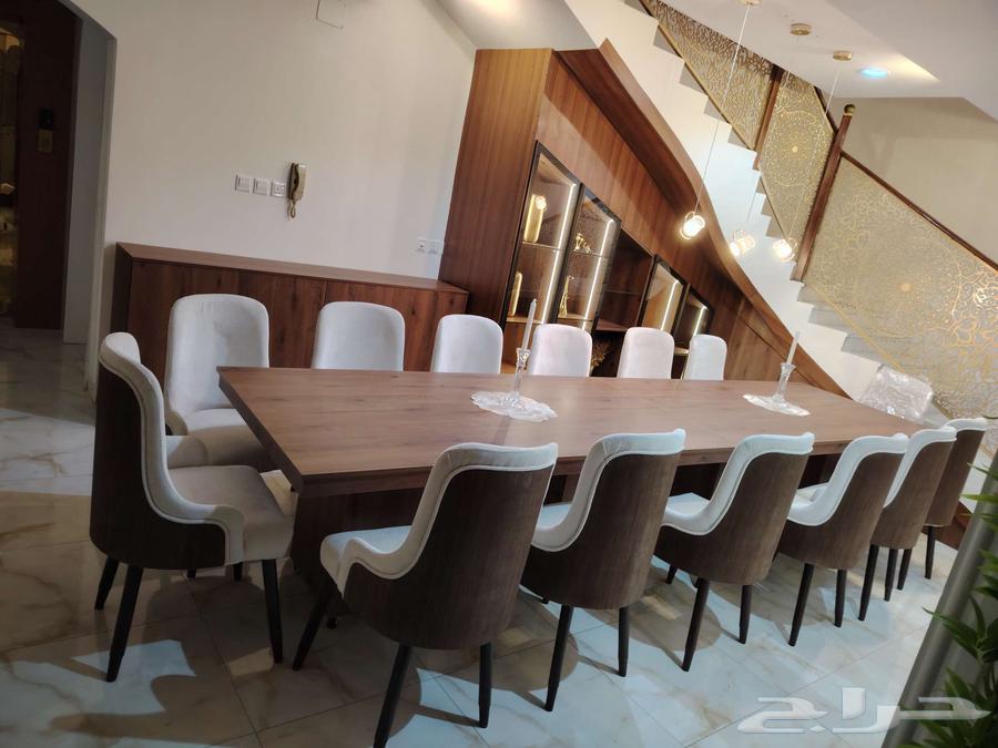 Dining Tables Details64213916221443114