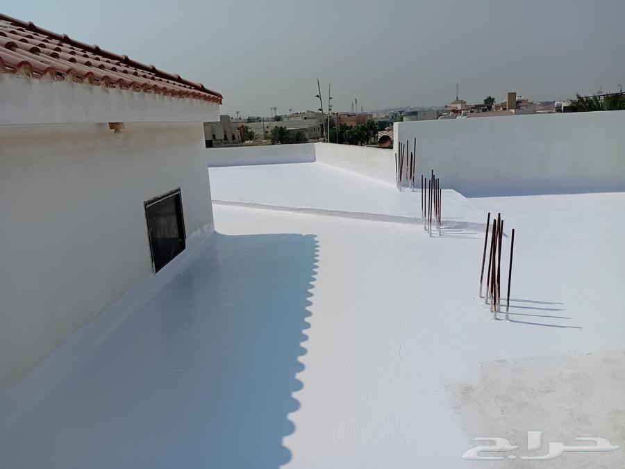 Waterproof surface insulator that prevents leaks and reflects heat, comes with a 10-year warranty64213919011971112