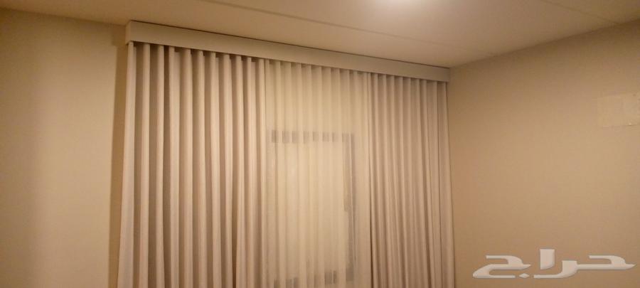 Installation and detailing of shutter roll and wave.64214116423682112