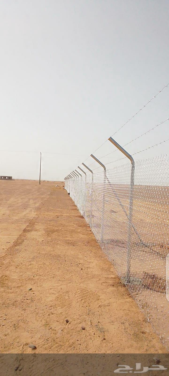 Installation of farm fencing, all specifications available64213285007363112