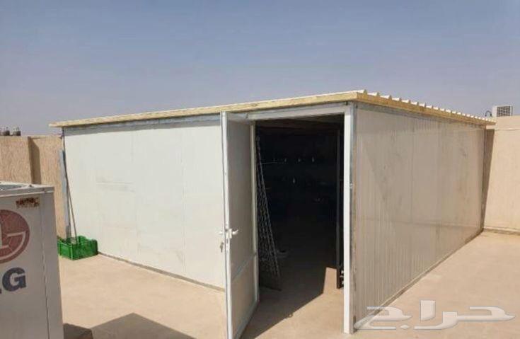 Metalworker for awnings and windows64213480655490113