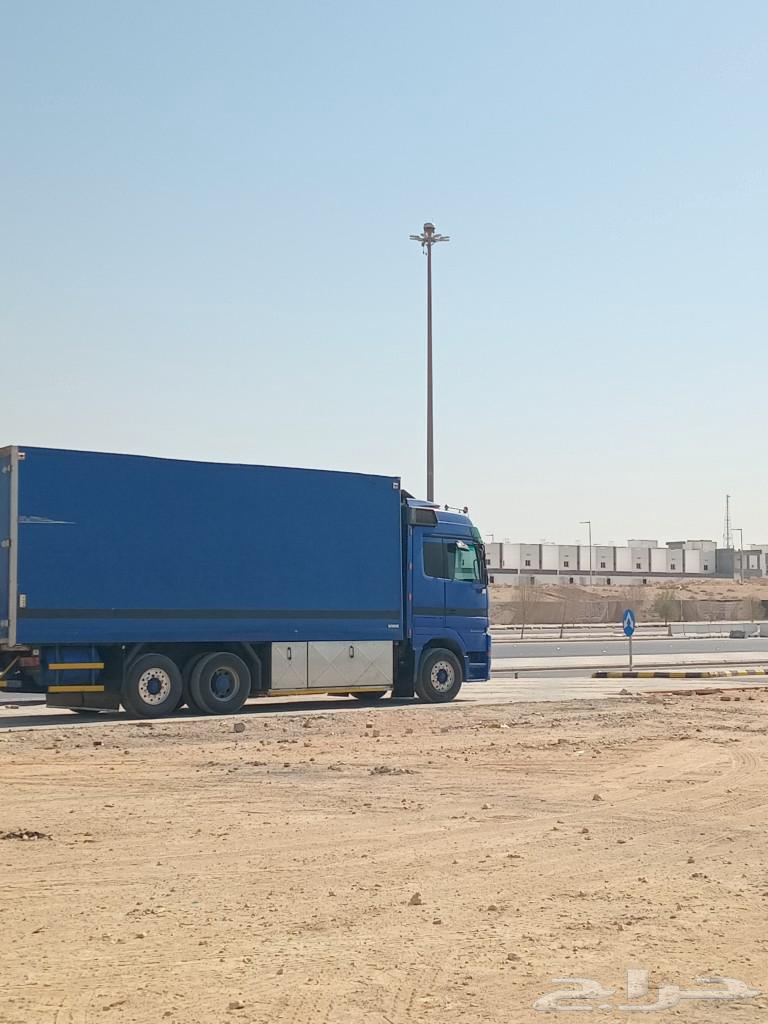 لوري نقل عفش داخل وخارج الرياض64212864951043110
