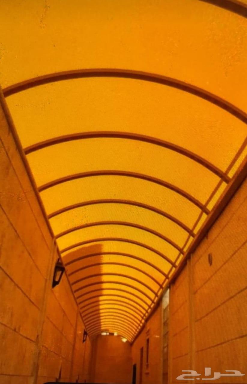 Shade Blacksmith64212865476355113