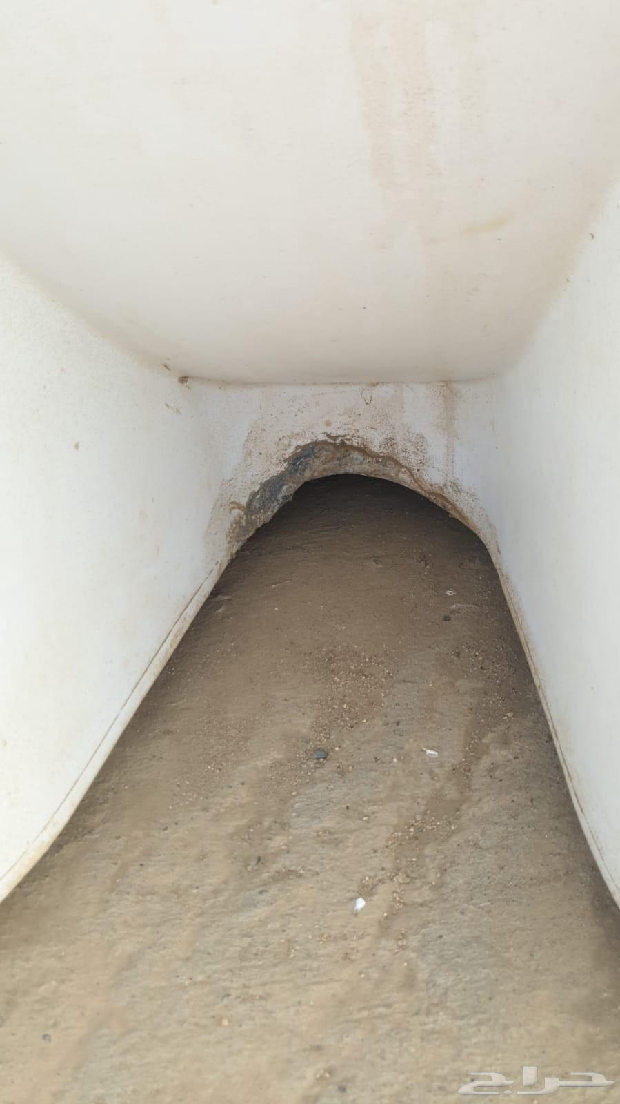 لحام خزانات الفايبر جلاس بلاستبك64212449318403113