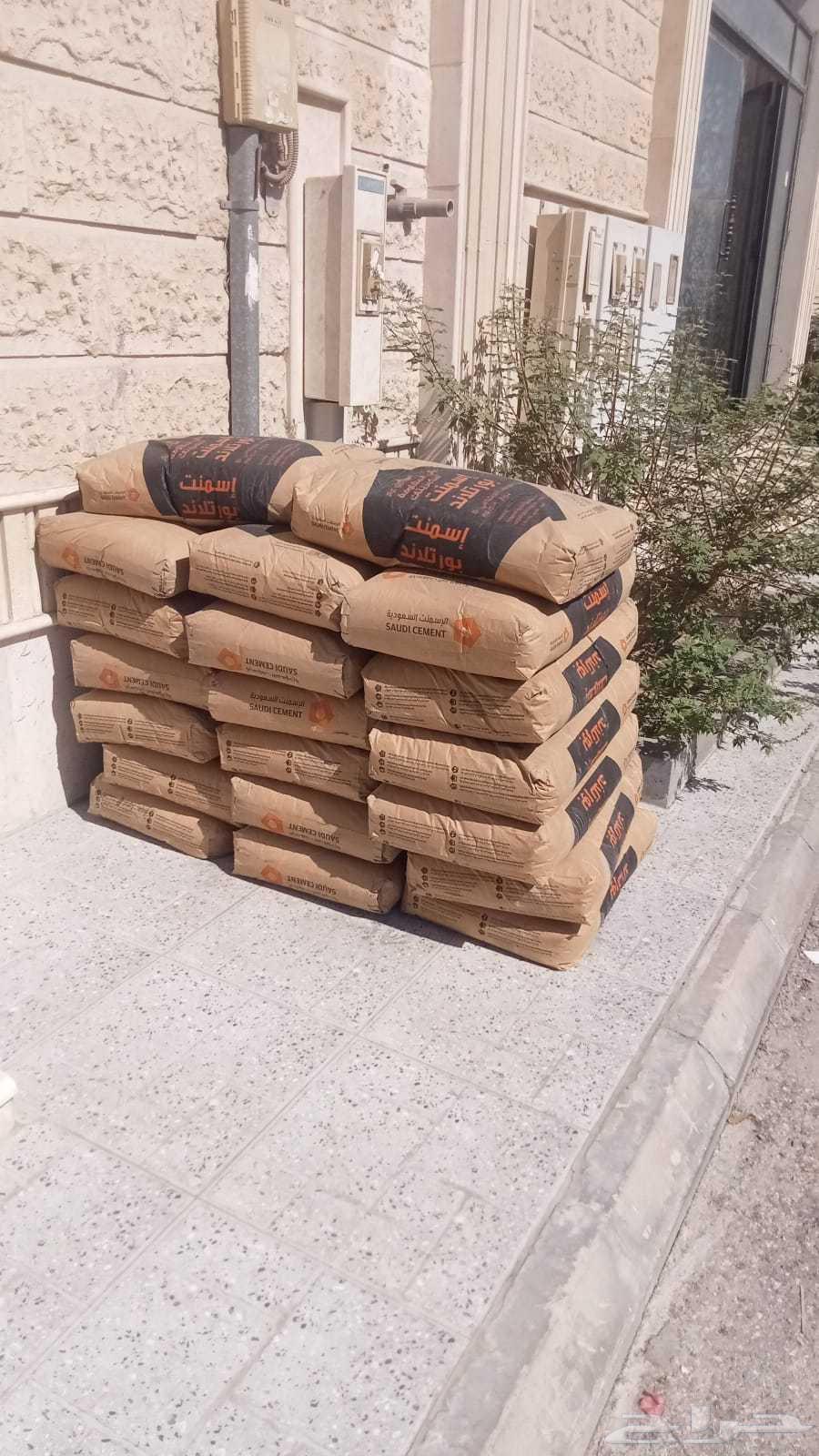 كرين كباش لرفع الرمل وتوريد جميع مواد البناء64214117291138113