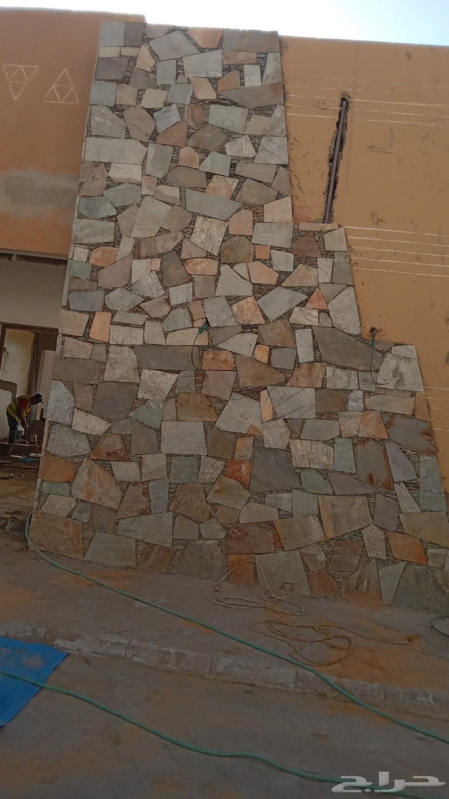Stone cladding, construction, roofing, and equipment work64213916014210112