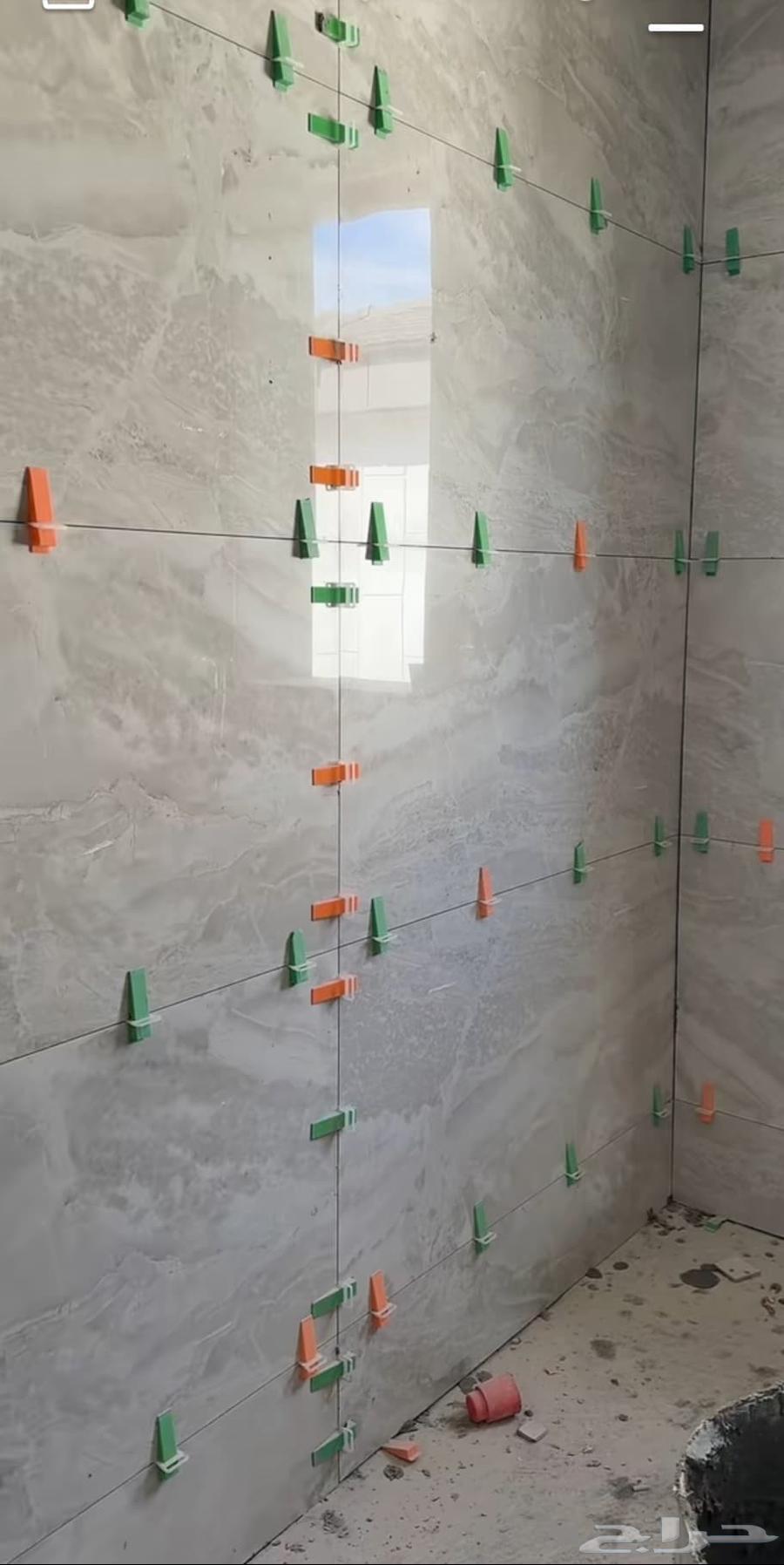 Ceramic tile layer for tiling, breaking and renovation64213482129795113