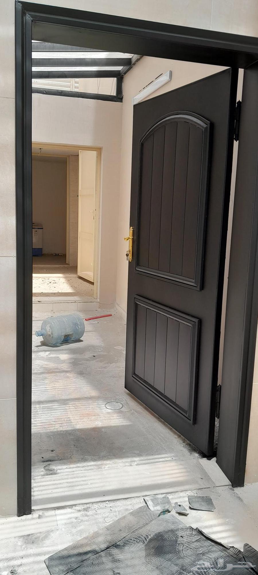 دهان ابواب حديد وخشب ناري زيتي64213918312963113