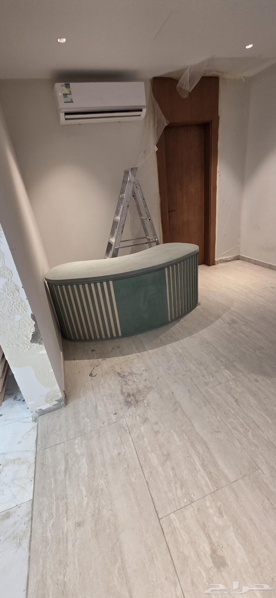 Carpenter64213694985603114