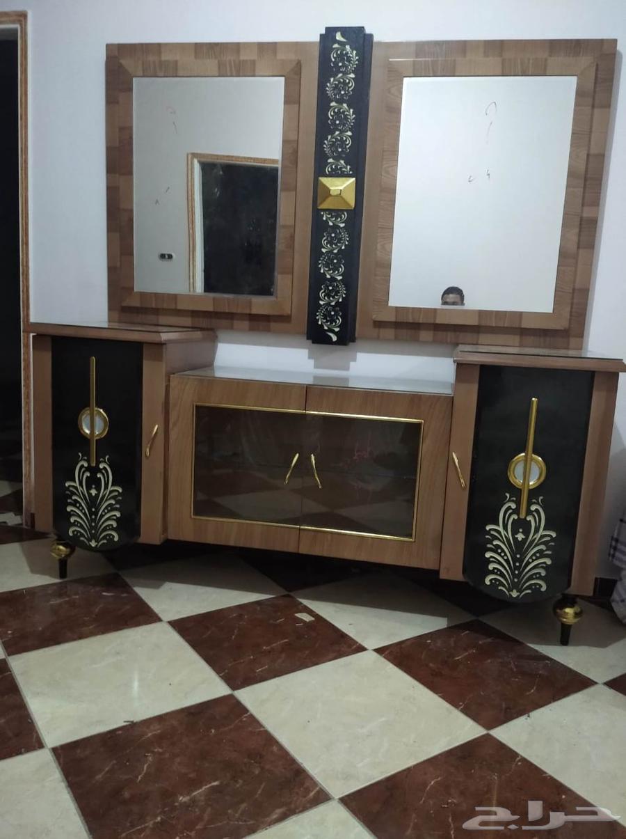 محمد دمياطي دهان اخشاب ومعادن وأعمال نجارة64213060210818112