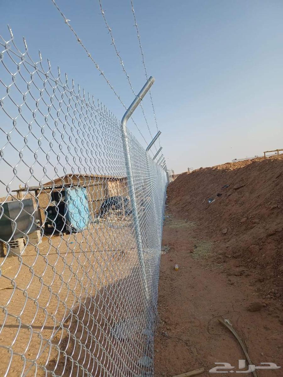 نحن نقوم بتوريد وتركيب جميع انواع الشبوك64214117701249114