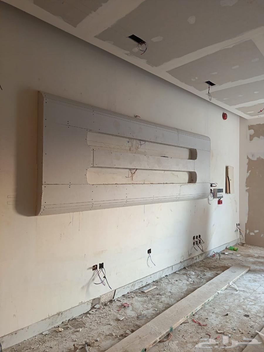 Adnan with a studio64213061019395114