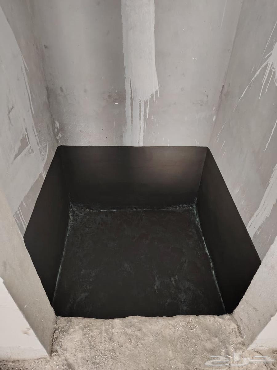 Insulation technician for thermal and waterproof insulation of surfaces64214347598209112