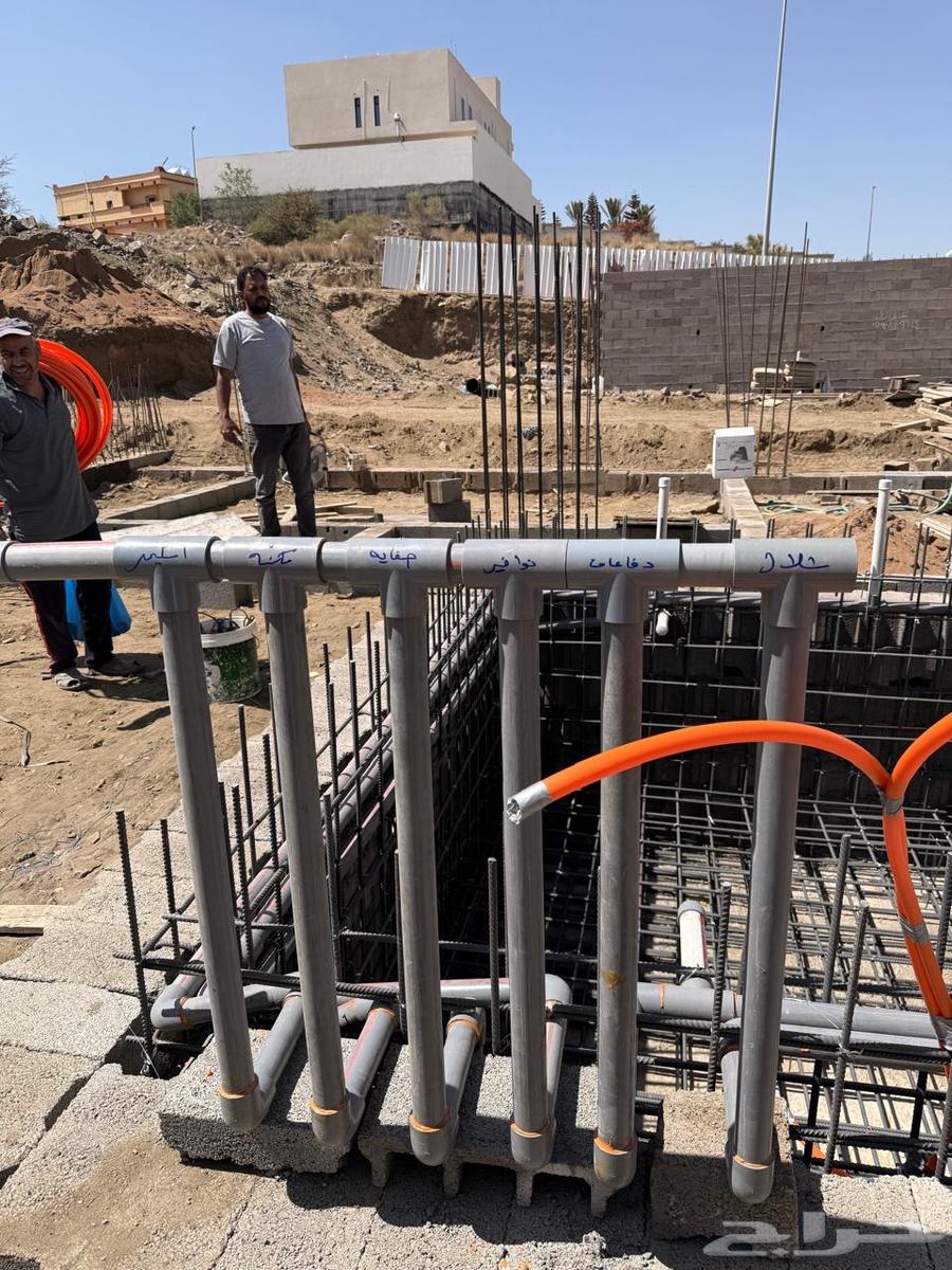 إنشاء وصيانه برك السباحه64214348497153110