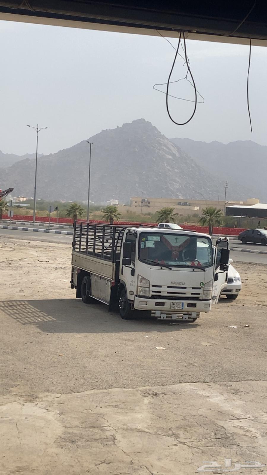 Inside Jeddah, Outside Trips64218304800386110