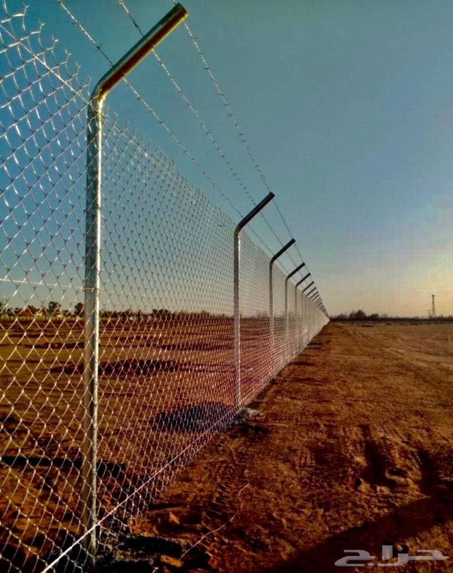 Installation of farm fences in Al-Jalah, Al-Mazahimiah, Nisah, Rumah64225451408129112