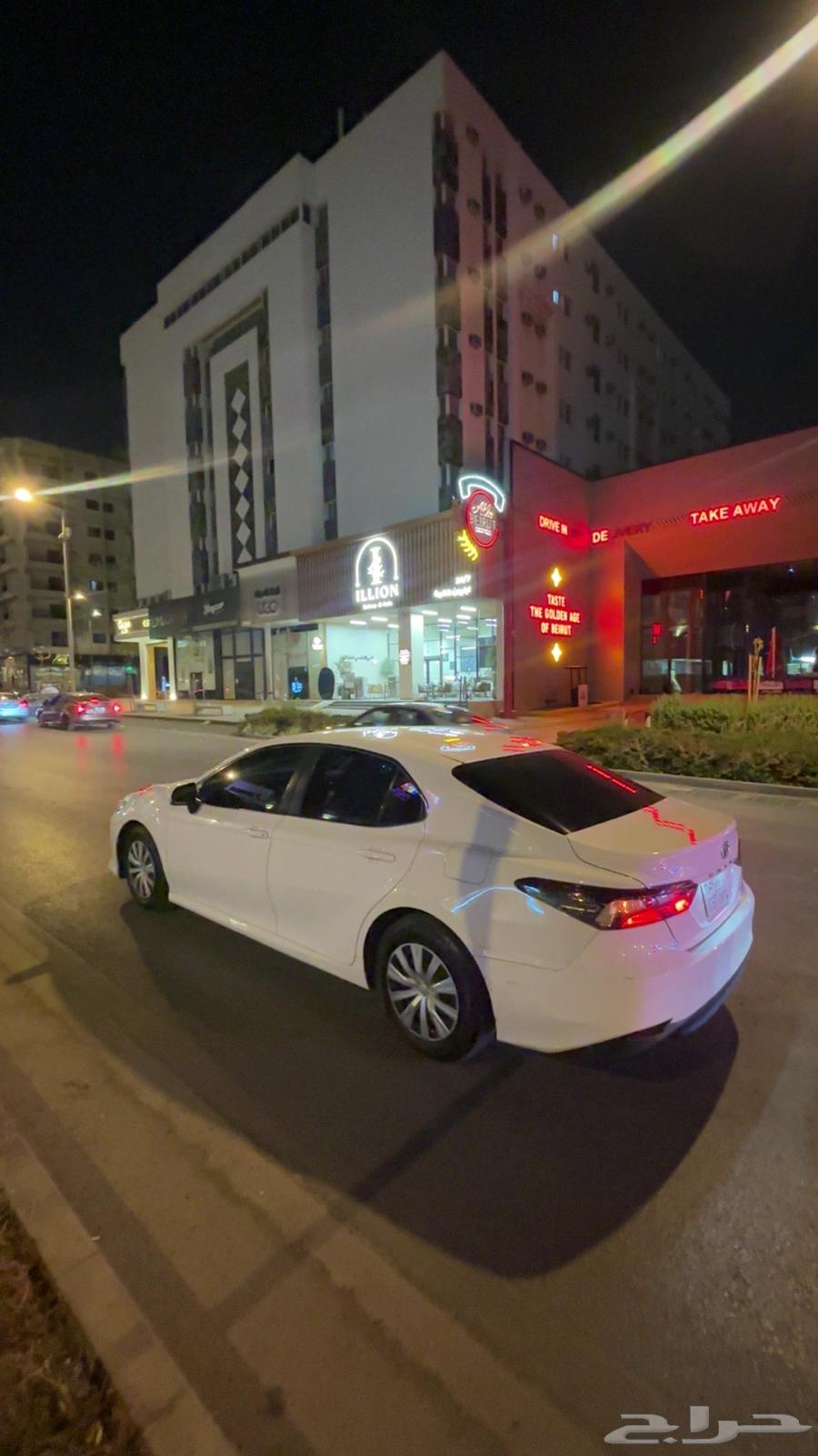 Driving from Riyadh to Dammam, going64216703422593111