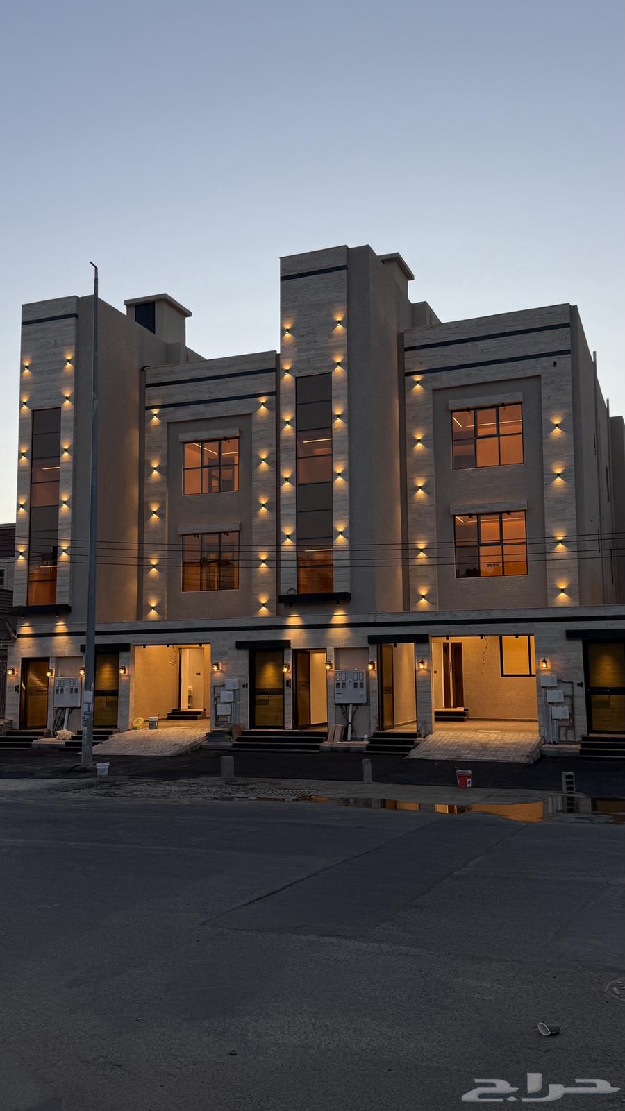 للبيع شقق علويه بحى الراقى خميس مشيط على شارع 25 م64216934831874114