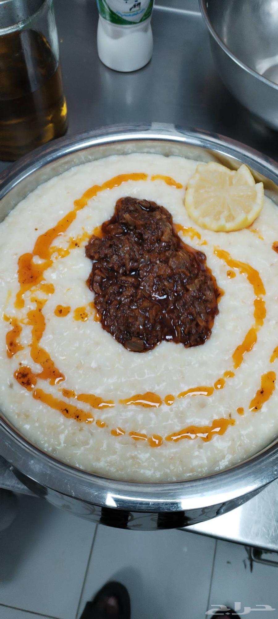 طباخ متنقل مع الموعين64217411624323112