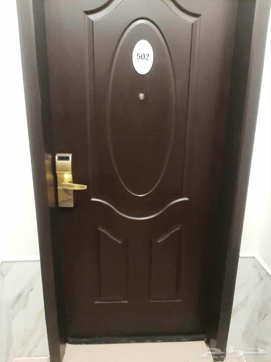 نجار ابواب خشب64253497120257110