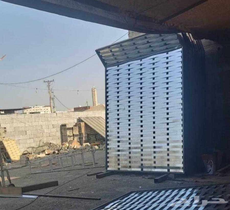 Abu Sameh Shades and Soutter64225645621634113