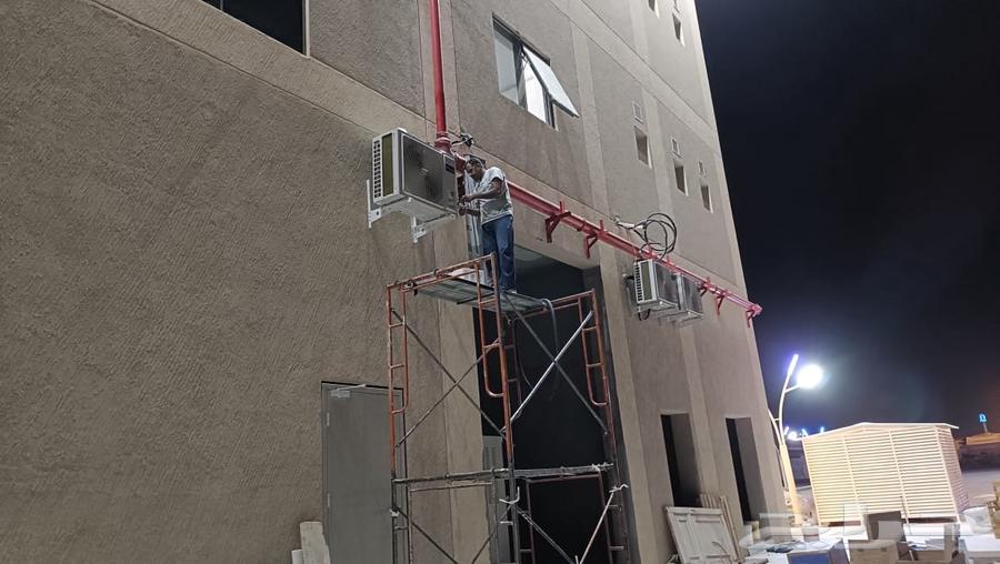 Air conditioner technician, dismantling, installation, maintenance, original copper piping extension, pressure testing64218306744834112