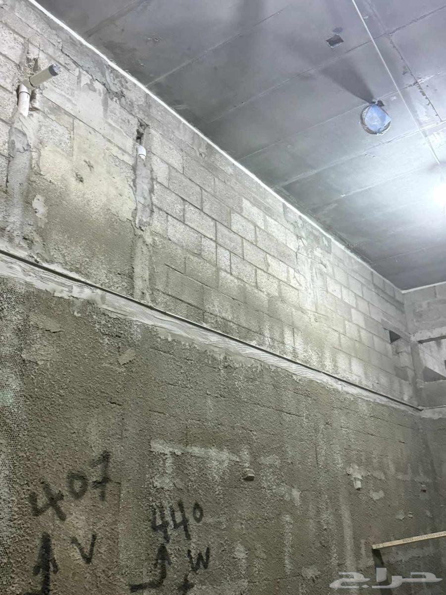 General contractor supplying workers for demolition, plastering, construction, and breaking work64218076034433112