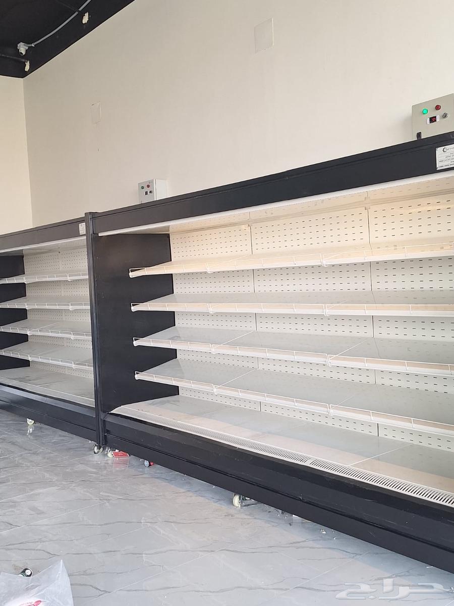 Open display refrigerators and cooling and freezing rooms64217408144257112