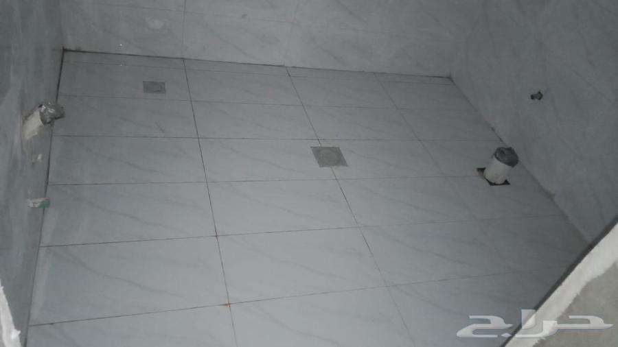 معلم بلاط با ستاني64217647777538112