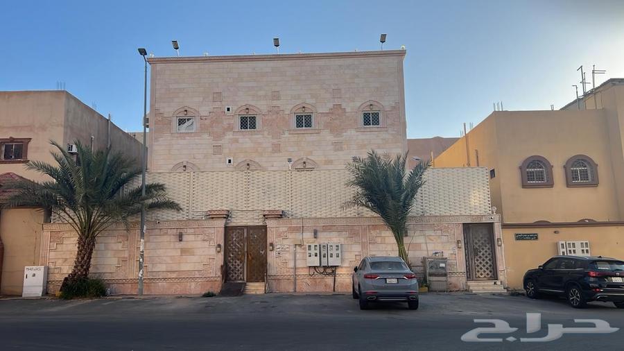 Building for sale in Al-Mathmala district, don't miss it with electronic deed64216695528067110