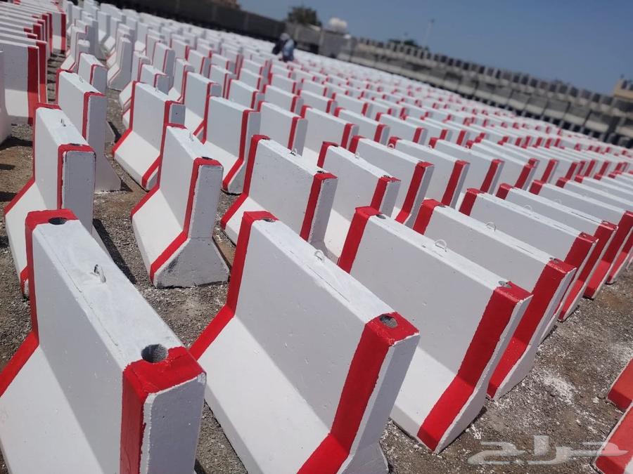 صبيات وحواجز خرسانية64217411728514111