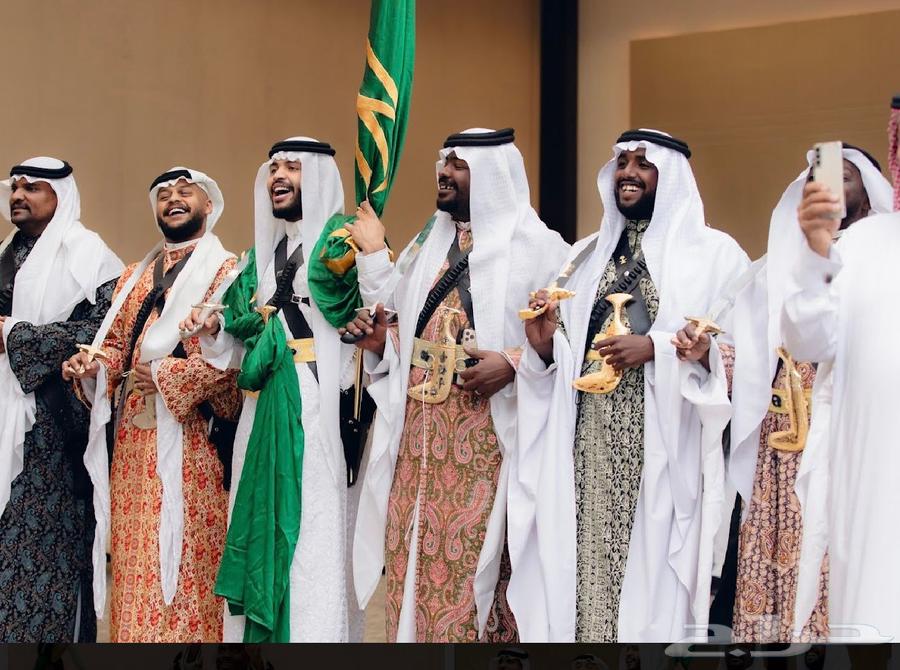 فرقة نجد العذيه للفنون الشعبية64217410243970114