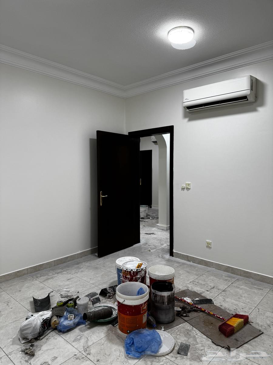 يتم تنفيذ جميع أنواع أعمال الدهانات.64217409703299114