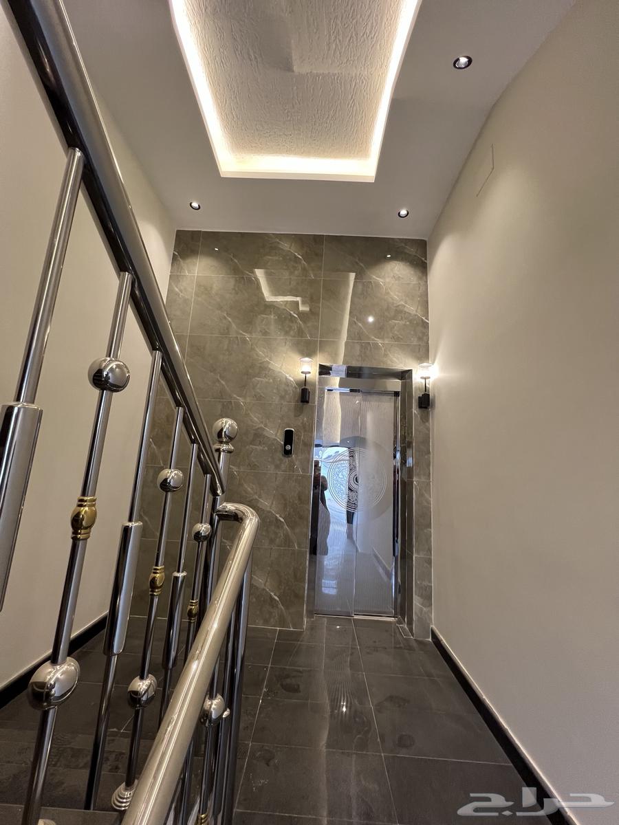 للبيع شقق علويه نظام ادوار حى دره الموسى خميس مشيط 500 الف64216936455169113