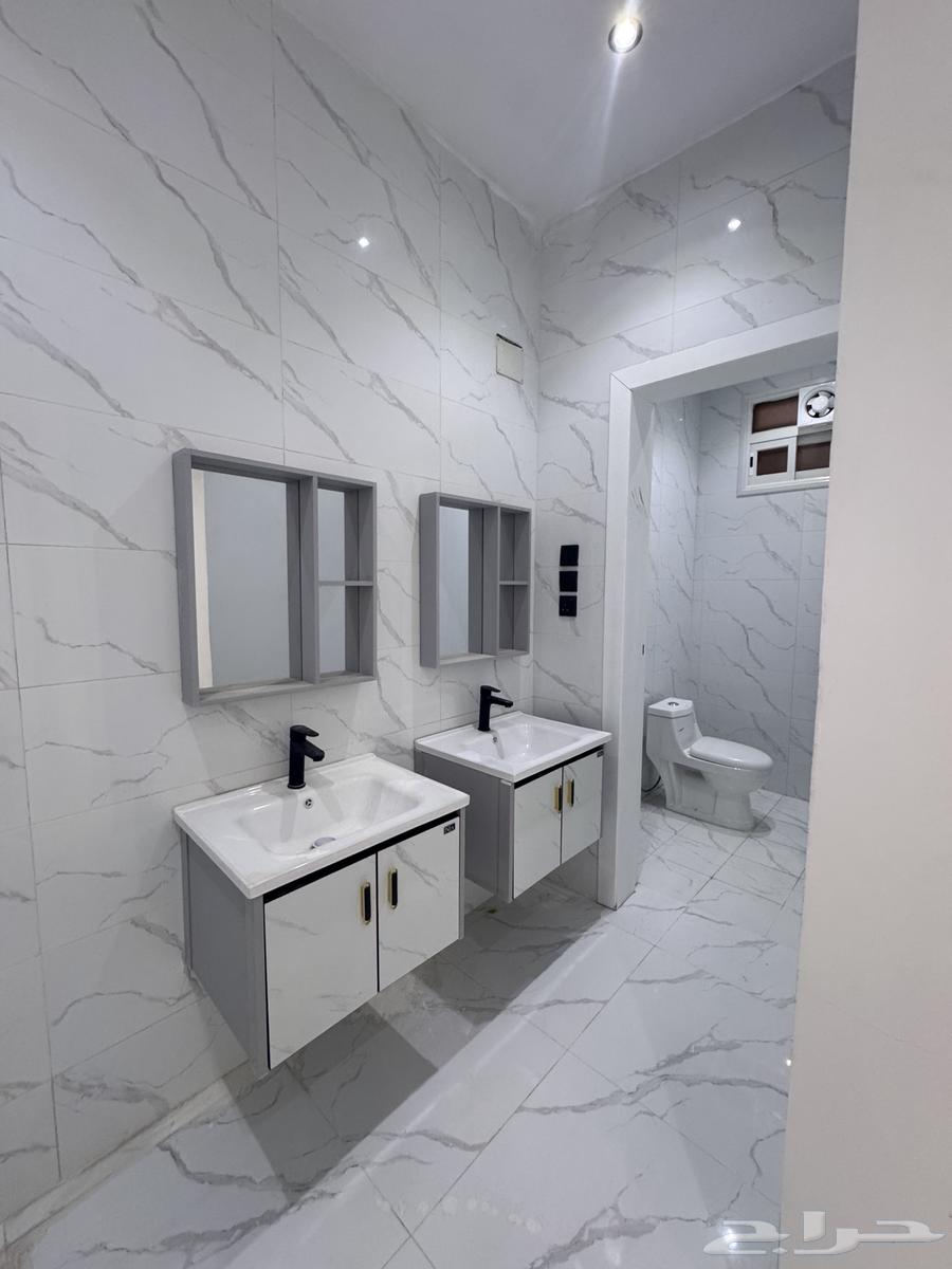 للبيع شقه دور ثانى جديده مصعد جاهز من 340 الف المحاله64216935438083114