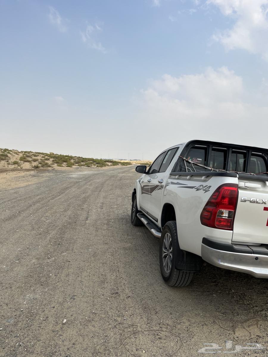 HiLux 201864216947753346110