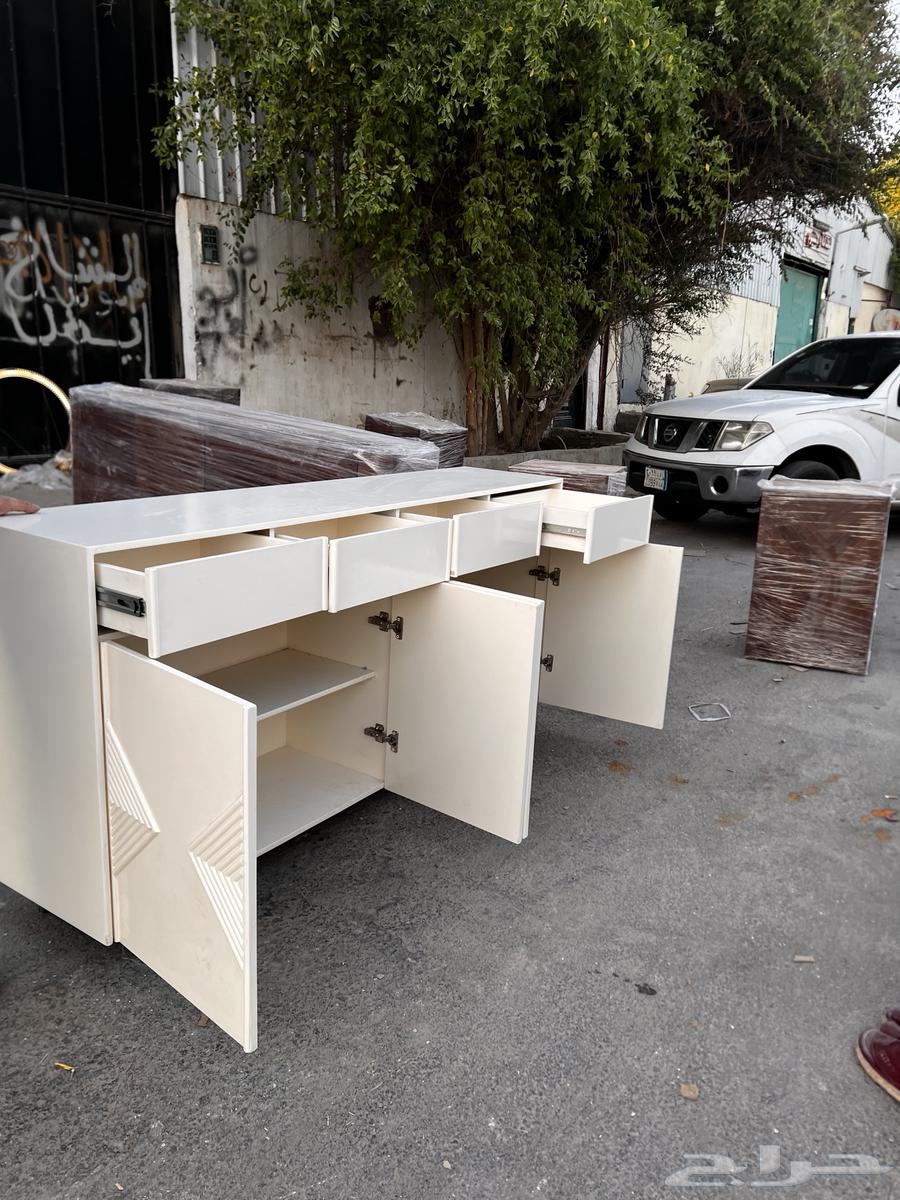 Customizing Tables64225646140162114