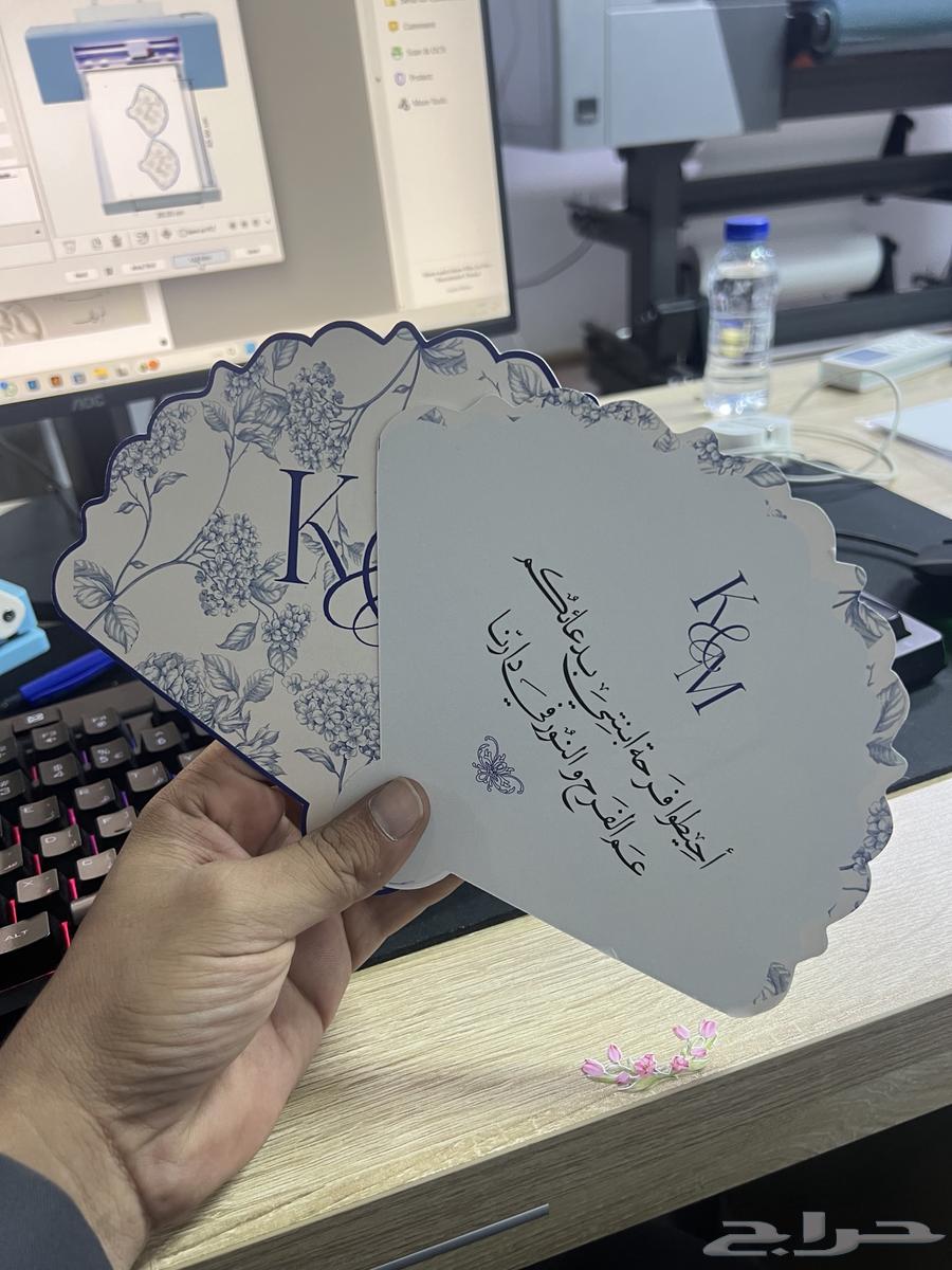 مصمم جرافك دعايه واعلان64218074601602111