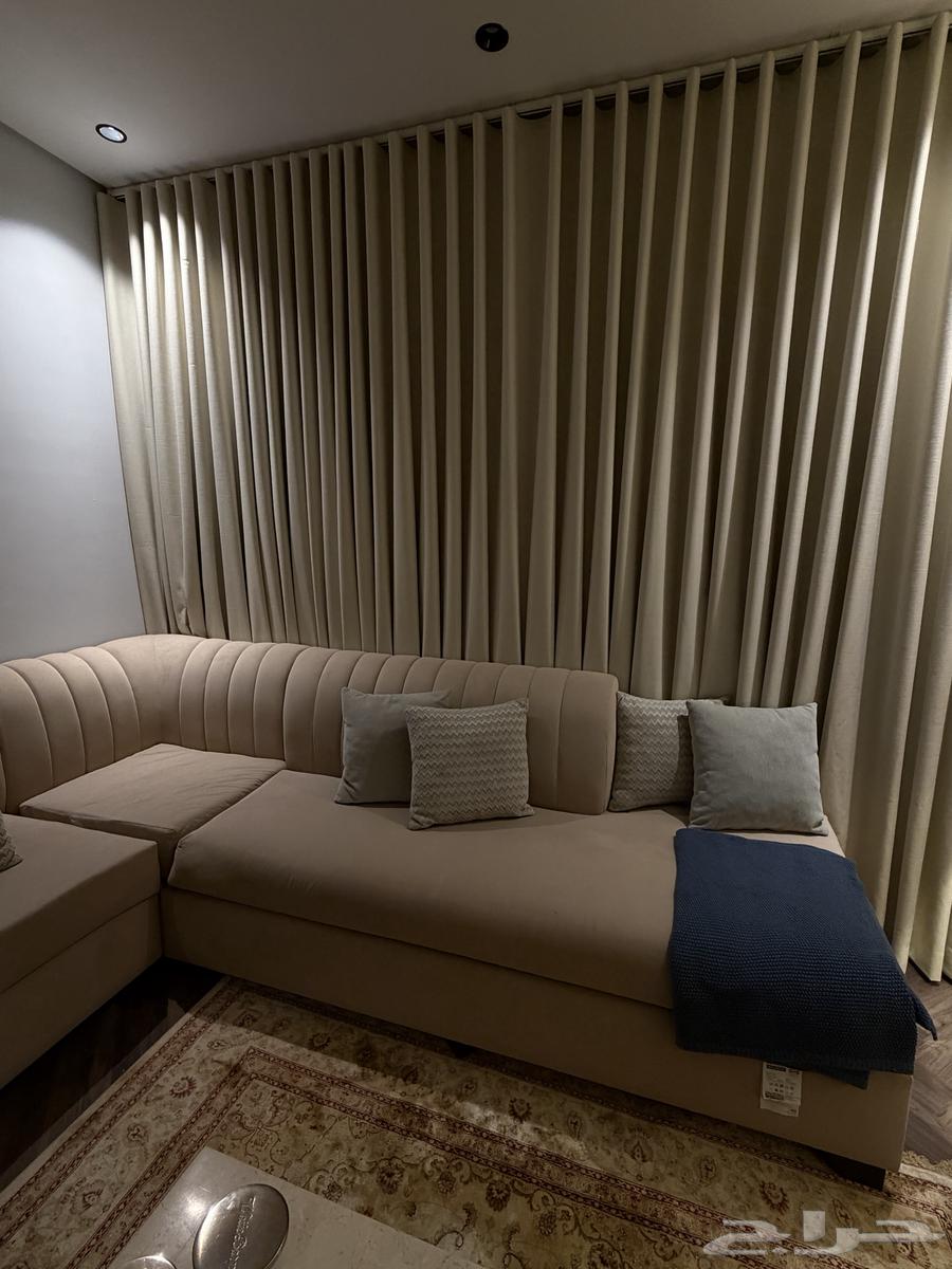 Custom Sofa64218307432963111