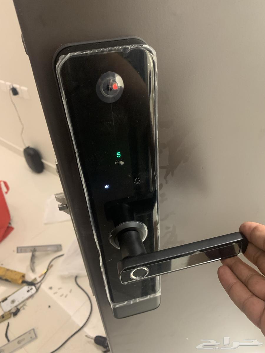 فني تركيب قفل64225065294594112