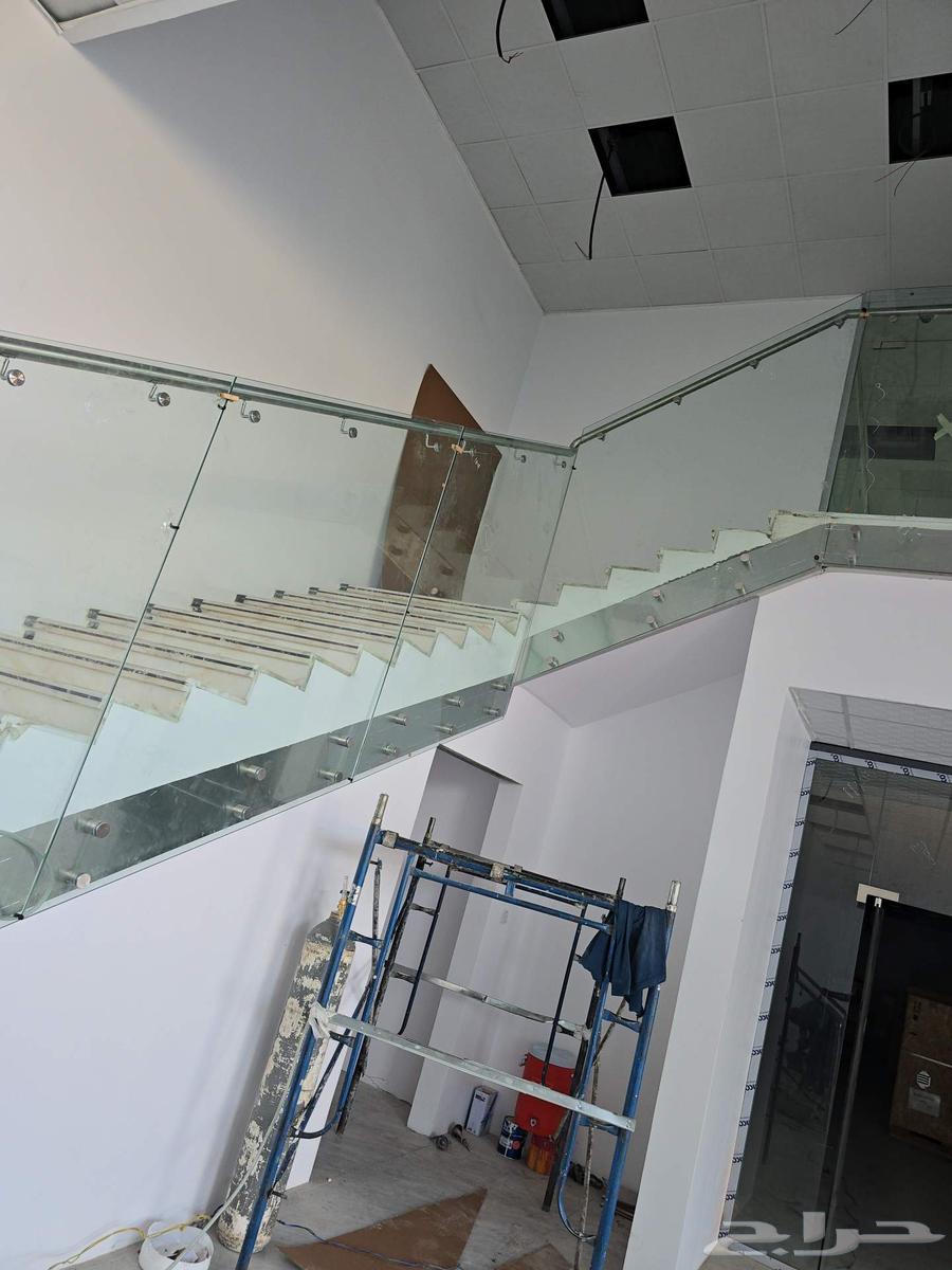 دربزين زجاج سكريت المنيوم64217171188097110