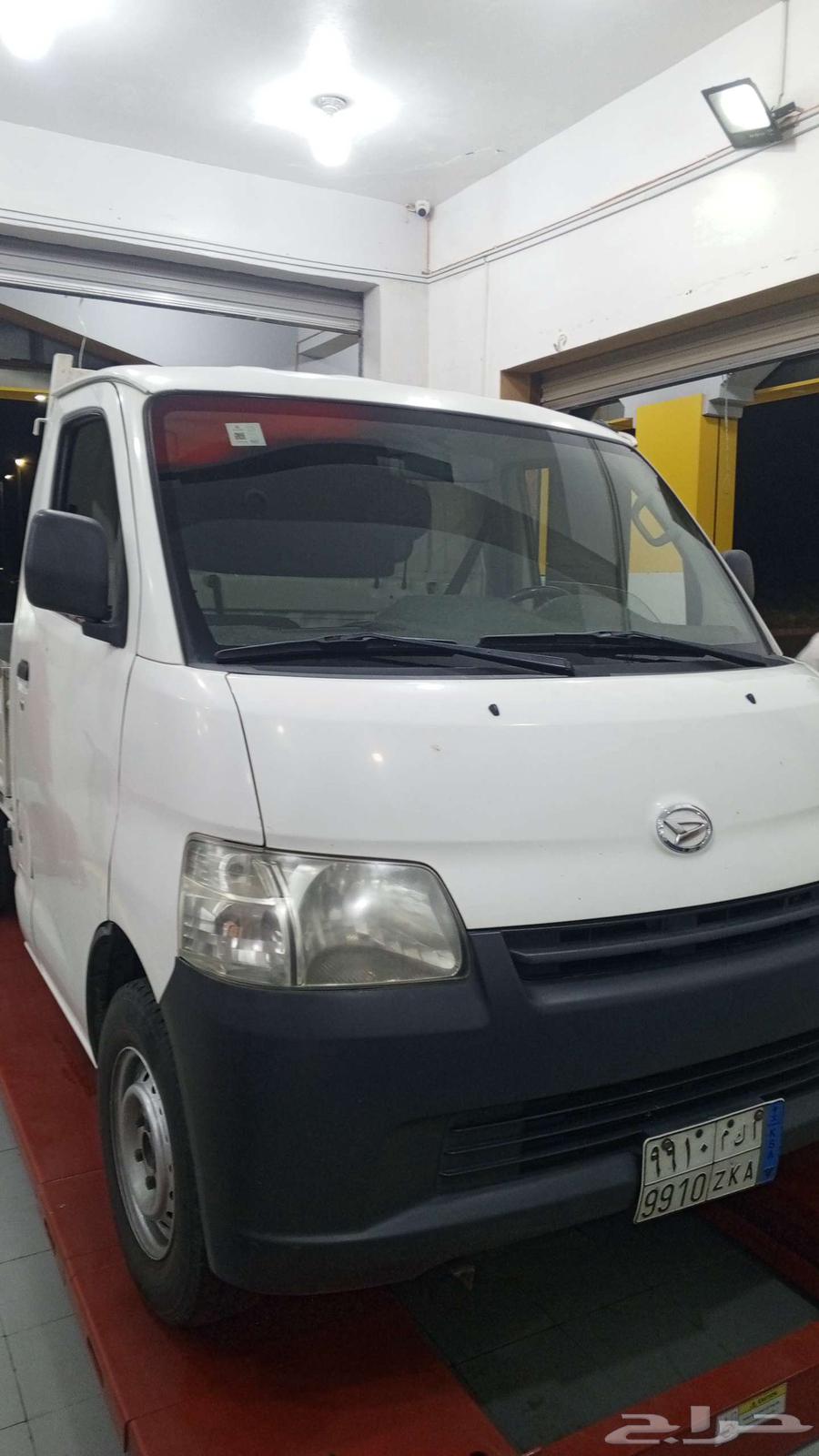 مندوب توصيل وخدمة مشاوير   داخل صامطة وخارجها توصي64217646711297110