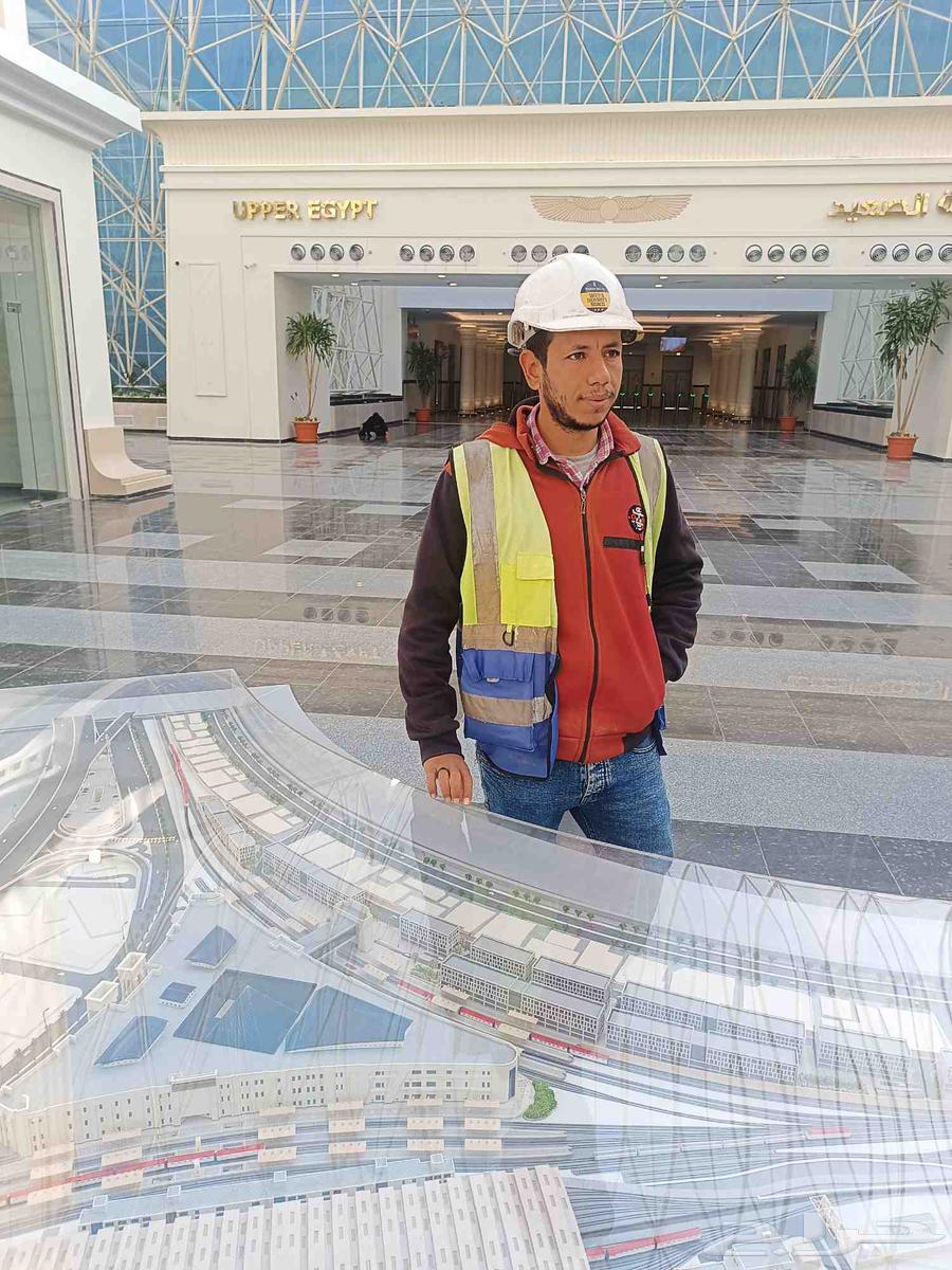 Experienced surveyor with 5 years of experience64217169981569110