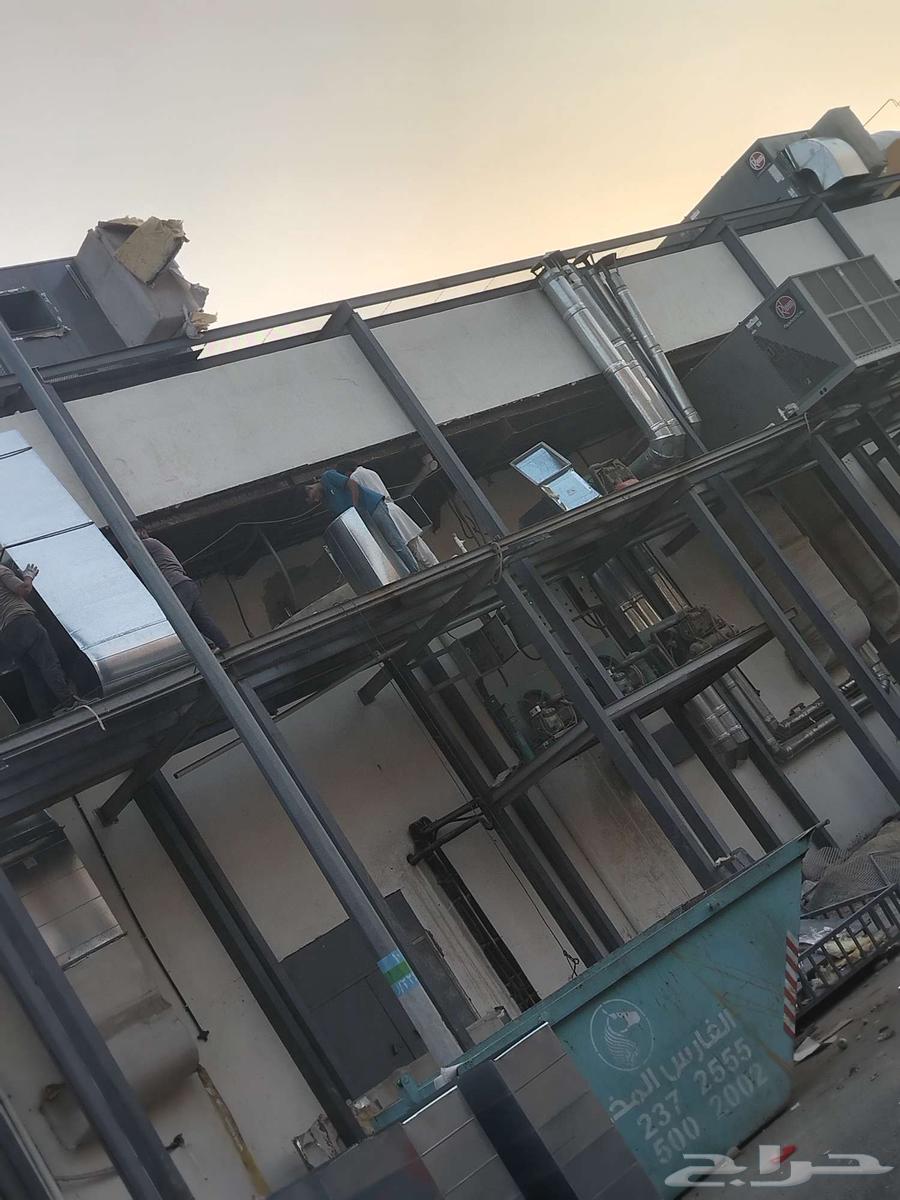 Air conditioning technician for extension and installation of all types of central air conditioners, extensions64217408092675112