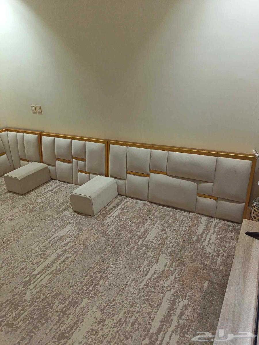 مجلس ارضي للبيع مع طاوله شاشه وطاوله ارضيه بديل الرخام64216704192642110