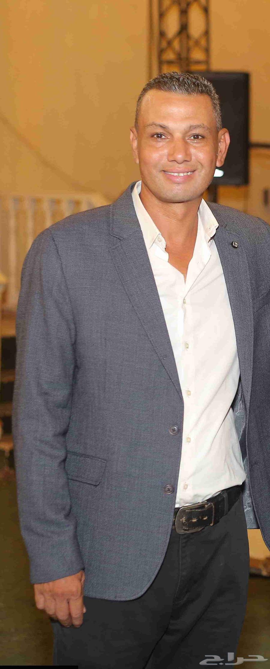 فني كهرباء مصري خبرة 20 سنة بشركة الكهرباء في مصر  متخصص في64225644668291110