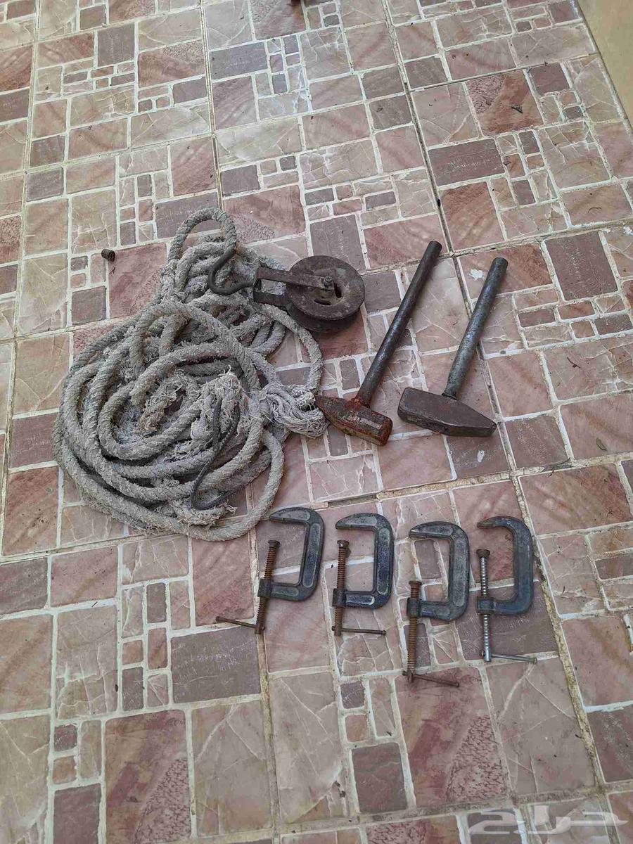 عده للشغل في مجال البناء64225643371393111