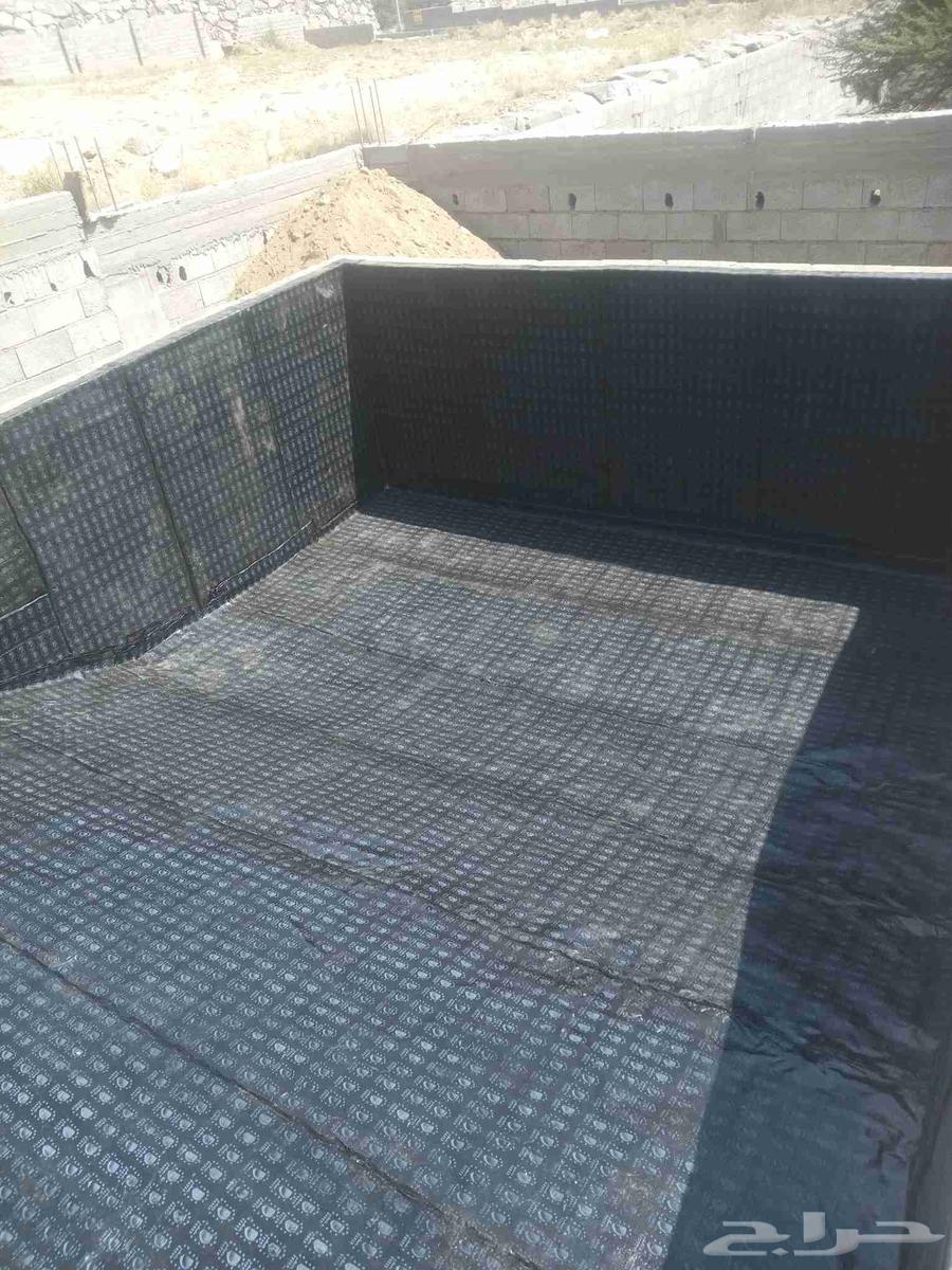 Tar-based waterproofing against rain on the foundation, hangar, bathrooms, and kitchen64216946645889111