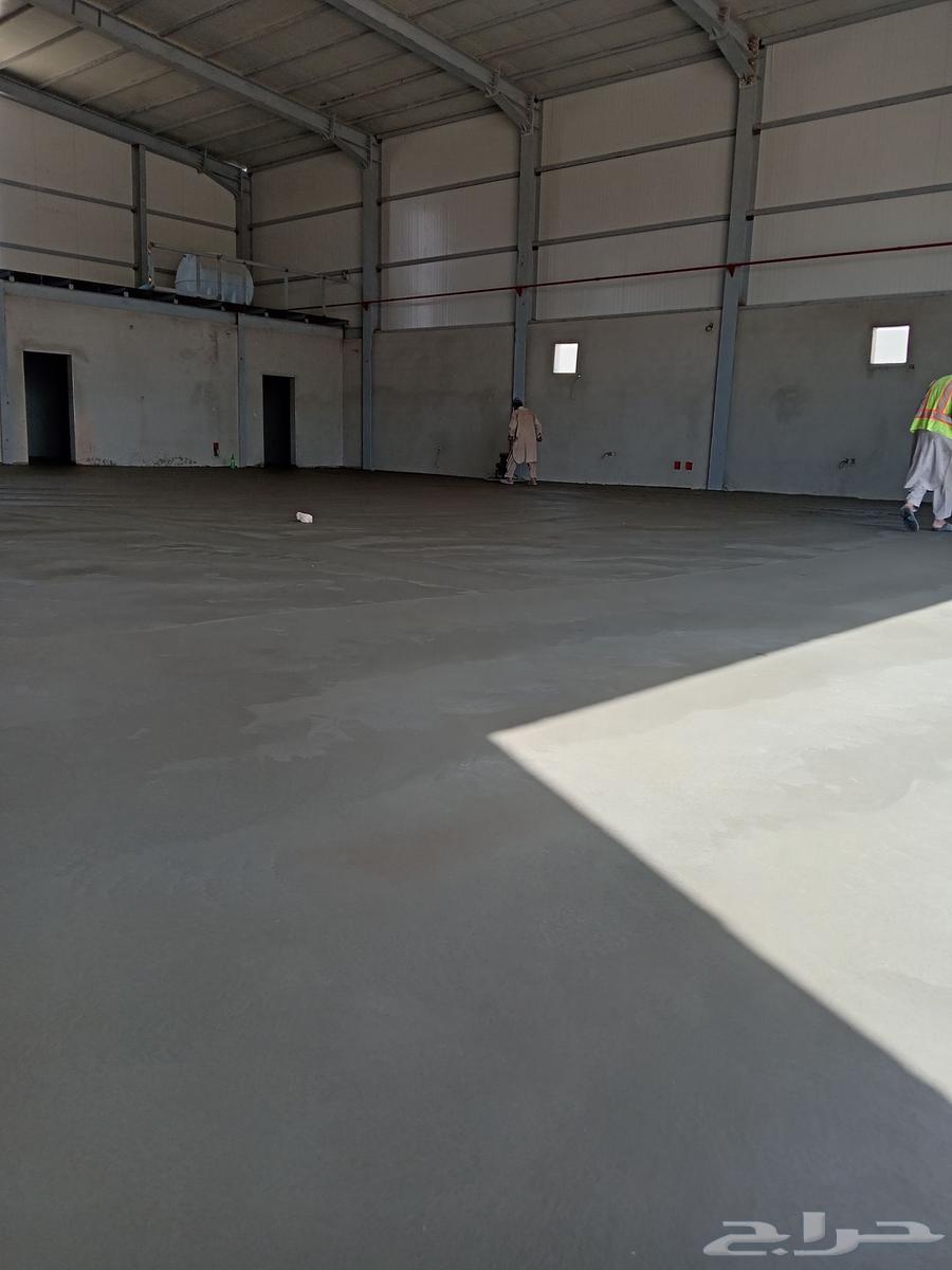 Contractor and floor screed budget floor fan S secret epoxy. (Cement self-leveling epoxy self-leveling printed slab. Asphalt64225643456258114